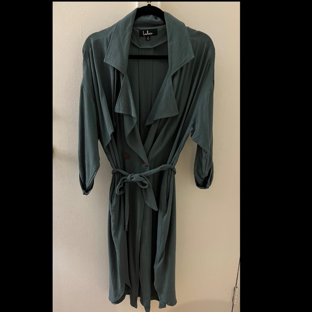 Lulu’s olive belted duster coat jacket